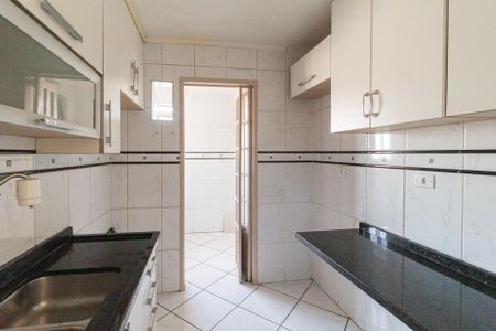 Apartamento à venda com 88m², 3 quartos e 1 vagaCozinha e área de serviço