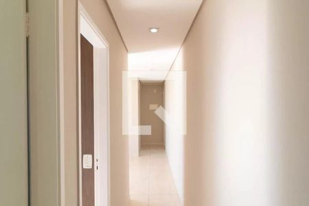 Apartamento à venda com 52m², 2 quartos e 1 vaga Apartamento à venda com 52m², 2 quartos e 1 vagaCorredor