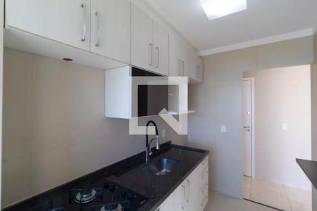 Apartamento à venda com 52m², 2 quartos e 1 vaga Apartamento à venda com 52m², 2 quartos e 1 vagaCozinha