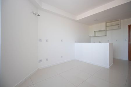 Sala de apartamento para alugar com 1 quarto, 39m² em Shcgn 703, Brasília