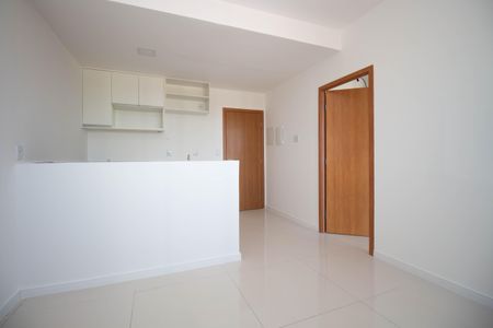 Sala de apartamento para alugar com 1 quarto, 39m² em Shcgn 703, Brasília