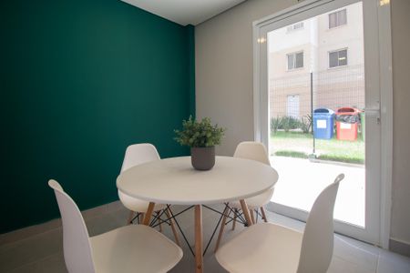 Apartamento para alugar com 35m², 2 quartos e sem vagaÁrea comum - Salão de festas