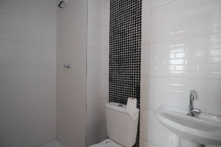 Apartamento para alugar com 35m², 2 quartos e sem vagaBanheiro 