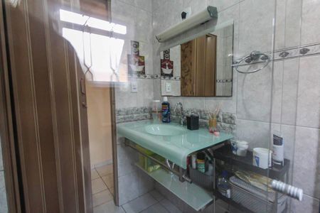 Casa à venda com 186m², 3 quartos e 3 vagasBanheiro da Suíte 1