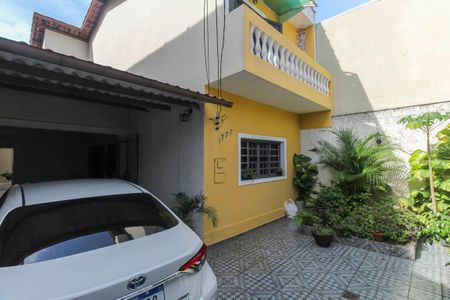 Casa à venda com 186m², 3 quartos e 3 vagasGaragem