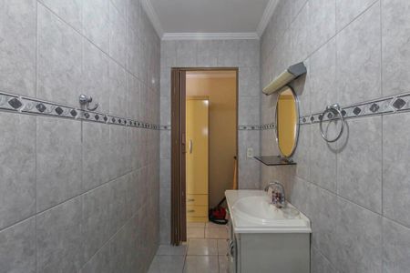 Casa à venda com 186m², 3 quartos e 3 vagasBanheiro da Suíte 2