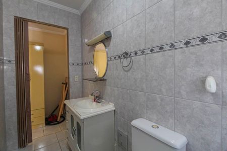 Casa à venda com 186m², 3 quartos e 3 vagasBanheiro da Suíte 2