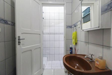 Casa à venda com 186m², 3 quartos e 3 vagasBanheiro