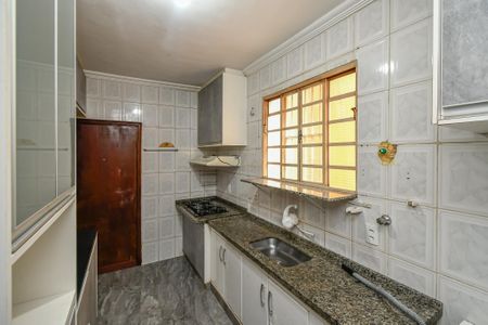 Apartamento para alugar com 57m², 2 quartos e 1 vagaCozinha e Área de Serviço