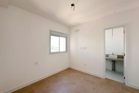 Apartamento à venda com 137m², 3 quartos e 3 vagasSuíte 2
