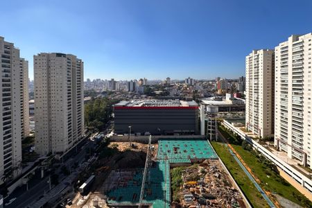 Apartamento à venda com 137m², 3 quartos e 3 vagasVista da Suíte 1