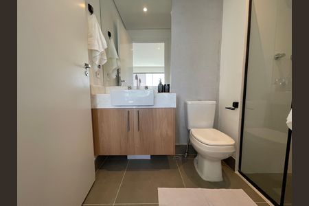 Studio para alugar com 36m², 1 quarto e 1 vaga Studio para alugar com 36m², 1 quarto e 1 vagaBanheiro