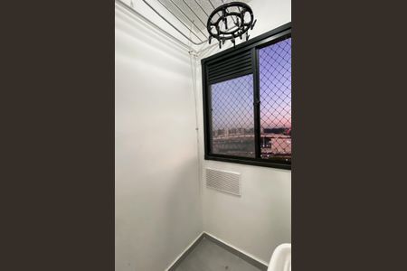 Apartamento para alugar com 39m², 2 quartos e sem vagaÁrea de Serviço