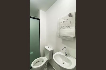 Apartamento para alugar com 39m², 2 quartos e sem vagaBanheiro 
