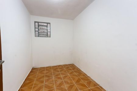 Casa para alugar com 70m², 2 quartos e 2 vagasquarto 2