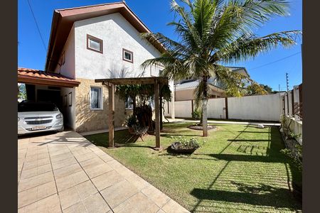 Casa de condomínio para alugar com 284m², 4 quartos e 3 vagas Casa de condomínio para alugar com 284m², 4 quartos e 3 vagasÁrea externa