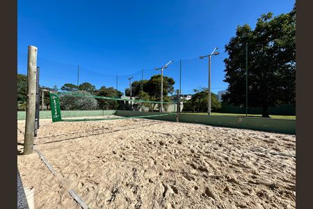 Casa de condomínio para alugar com 284m², 4 quartos e 3 vagas Casa de condomínio para alugar com 284m², 4 quartos e 3 vagasQuadra Esportiva