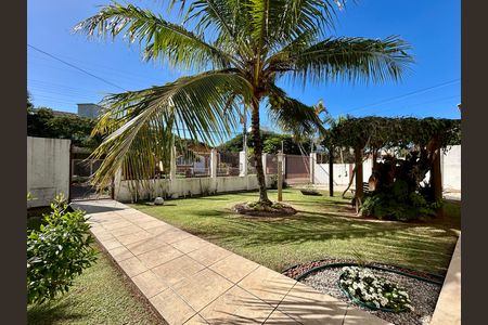Casa de condomínio para alugar com 284m², 4 quartos e 3 vagas Casa de condomínio para alugar com 284m², 4 quartos e 3 vagasÁrea externa