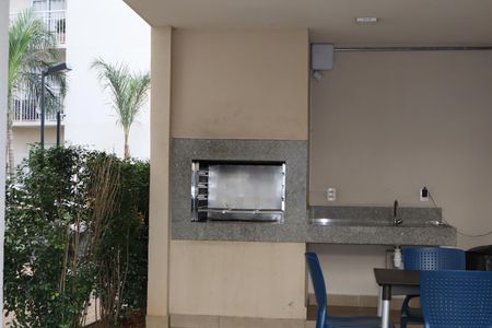 Apartamento para alugar com 32m², 2 quartos e sem vagaÁrea comum - Churrasqueira