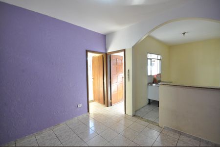 Sala de casa para alugar com 2 quartos, 80m² em Jardim Felicidade(zona Norte), São Paulo