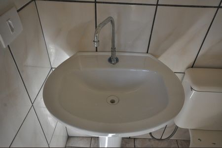 Casa para alugar com 80m², 2 quartos e sem vagaBanheiro