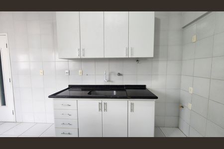 Apartamento para alugar com 84m², 2 quartos e 2 vagasCozinha 