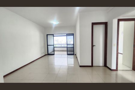 Sala  de apartamento para alugar com 2 quartos, 84m² em Pituba, Salvador