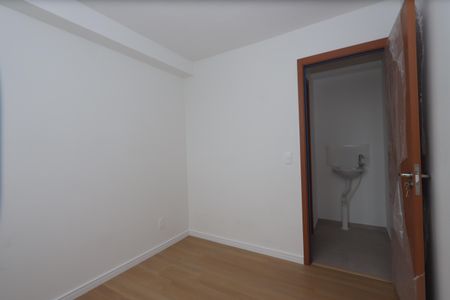 Quarto 1 de apartamento para alugar com 2 quartos, 37m² em Vila Antonieta, São Paulo