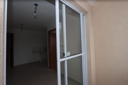 Sala de apartamento para alugar com 2 quartos, 37m² em Vila Antonieta, São Paulo