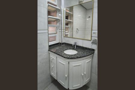 Apartamento para alugar com 110m², 3 quartos e 1 vaga Apartamento para alugar com 110m², 3 quartos e 1 vagaBanheiro