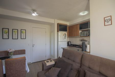 Sala de apartamento para alugar com 2 quartos, 68m² em Covanca, São Gonçalo