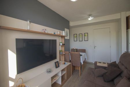 Sala de apartamento para alugar com 2 quartos, 68m² em Covanca, São Gonçalo