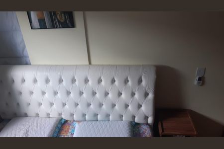 Apartamento à venda com 100m², 3 quartos e 2 vagas Apartamento à venda com 100m², 3 quartos e 2 vagasQuarto