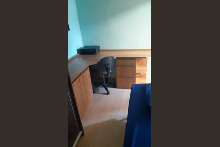 Apartamento à venda com 100m², 3 quartos e 2 vagas Apartamento à venda com 100m², 3 quartos e 2 vagasQuarto