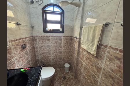 Casa para alugar com 120m², 2 quartos e 3 vagasBanheiro 2