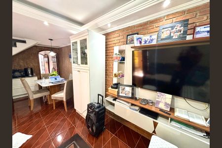 Sala de casa à venda com 2 quartos, 120m² em Jardim Artur Alvim, São Paulo