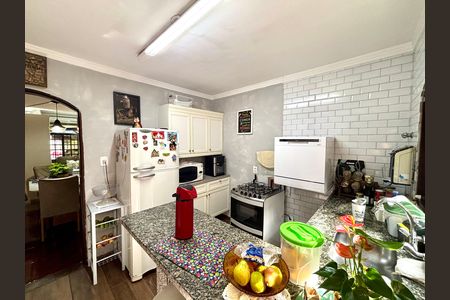 Casa para alugar com 120m², 2 quartos e 3 vagasCozinha