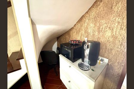 Casa para alugar com 120m², 2 quartos e 3 vagasEscritório
