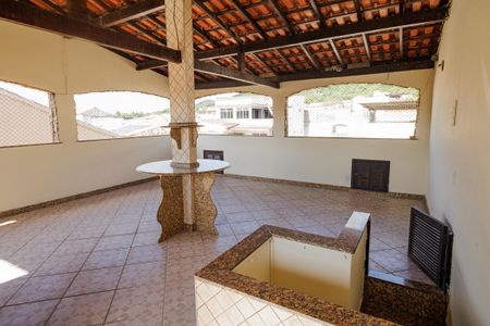 Casa para alugar com 200m², 3 quartos e 3 vagasTerraço