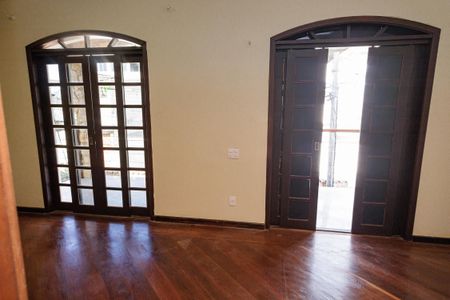 Casa para alugar com 200m², 3 quartos e 3 vagasQuarto