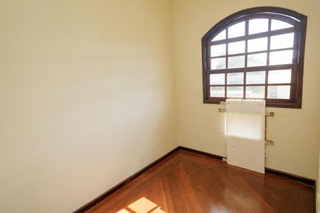 Casa para alugar com 200m², 3 quartos e 3 vagasQuarto 2