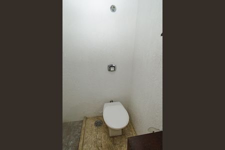 Casa para alugar com 200m², 3 quartos e 3 vagasLavabo