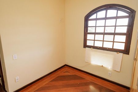 Casa para alugar com 200m², 3 quartos e 3 vagasQuarto 3