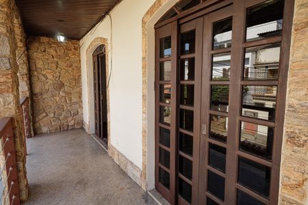 Casa para alugar com 200m², 3 quartos e 3 vagasvaranda do Quarto