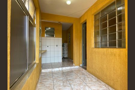 Casa para alugar com 60m², 1 quarto e sem vagaÁrea externa