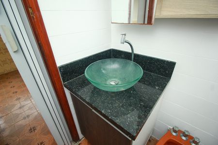 Casa para alugar com 90m², 2 quartos e 1 vaga Casa para alugar com 90m², 2 quartos e 1 vagaBanheiro da Suíte