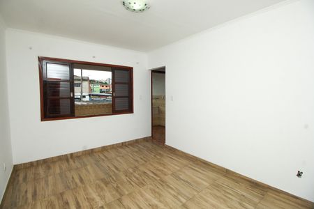 Casa para alugar com 90m², 2 quartos e 1 vaga Casa para alugar com 90m², 2 quartos e 1 vagaSuíte