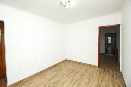 Casa para alugar com 90m², 2 quartos e 1 vaga Casa para alugar com 90m², 2 quartos e 1 vagaSuíte