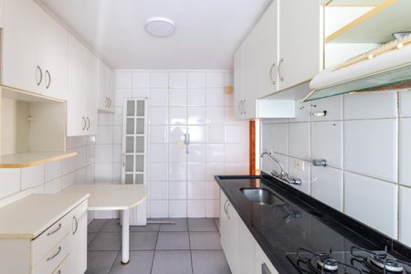 Apartamento para alugar com 75m², 2 quartos e 1 vagaCozinha