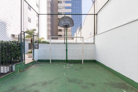Apartamento para alugar com 75m², 2 quartos e 1 vagaQuadra